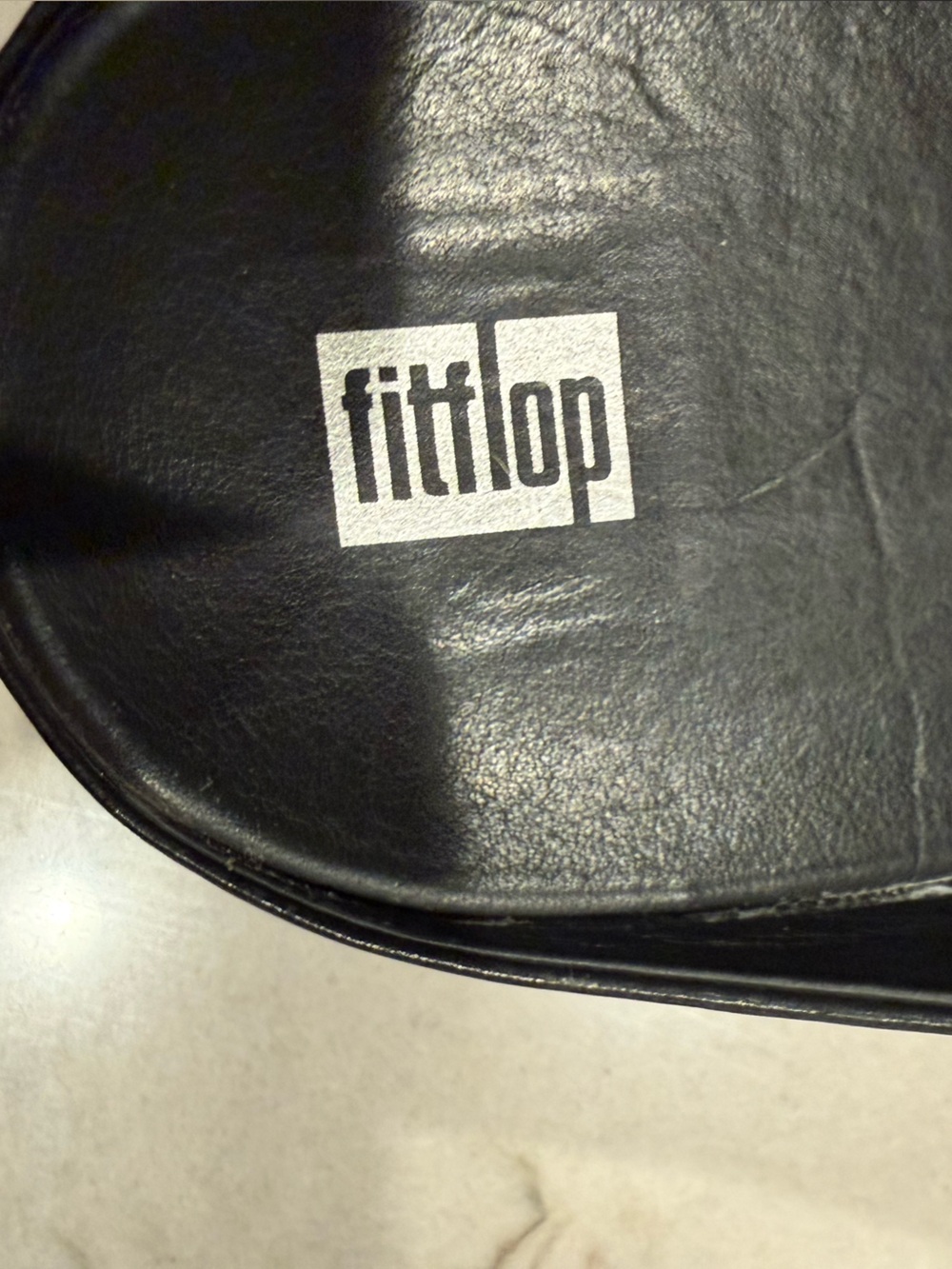 FitFlop Black Leather Thong Sandals US 10 Microwobbleboard Platform FB1-080 - Picture 7 of 16